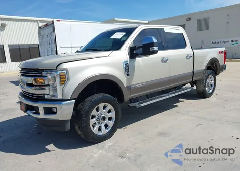 2018 Ford F-250 Lariat из США, поврежденный, VIN 1FT7W2BT1JEC04293